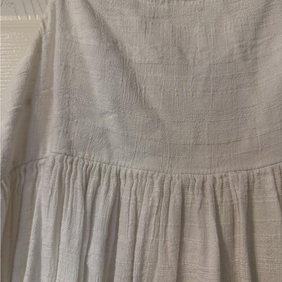 American Eagle White Sundress - Picture 2 of 6